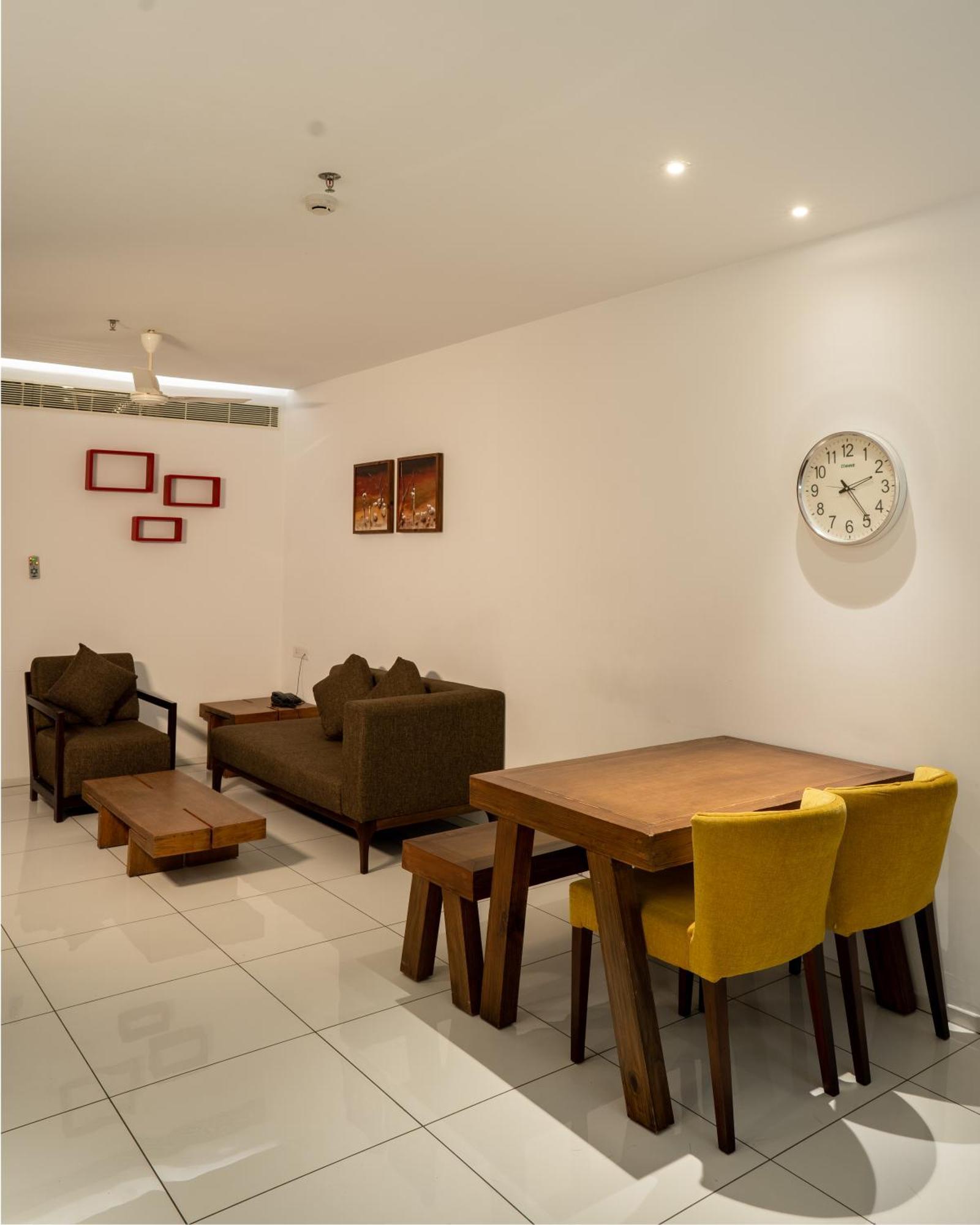 Kent Baywatch Suites Kochi Kültér fotó